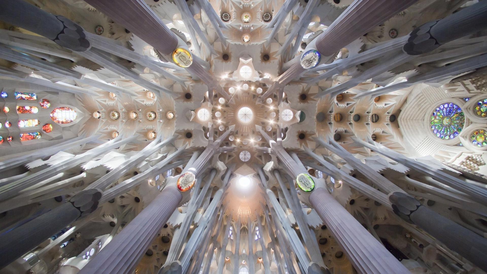 Featured image of post Sagrada Familia Wallpaper Download the perfect sagrada familia pictures
