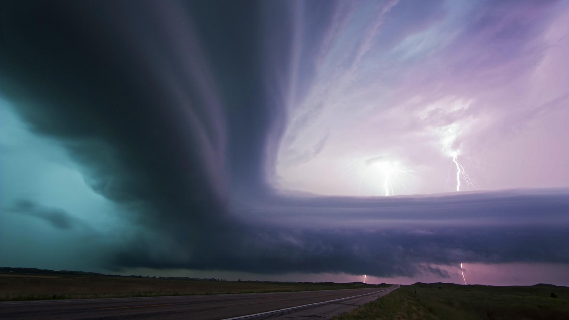 Nebraska Supercell Clouds Lightning Roads Wallpaper 50886