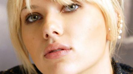 Blondes women eyes scarlett johansson actress lips faces wallpaper