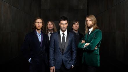 Adam levine maroon 5 band male music wallpaper