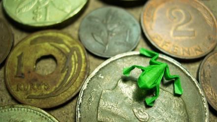 Japan origami coins money frogs wallpaper