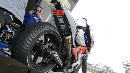 Motorbikes jorge lorenzo tires grand prix racing wallpaper