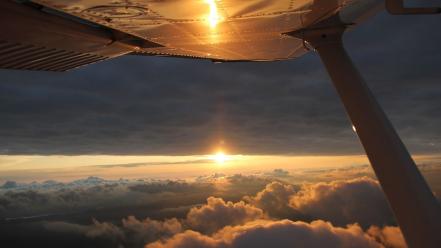 Sunset clouds cessna skyhawk wallpaper