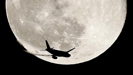 Aircraft moon wallpaper