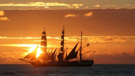 Sunset sunrise ocean ships sailing skyscapes sea wallpaper