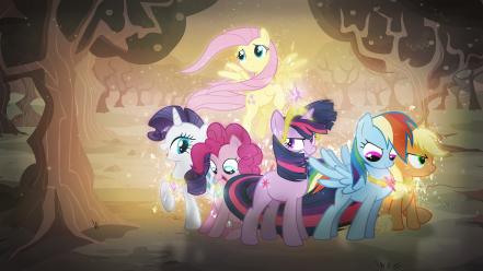 Guard my little pony: friendship is magic wallpaper