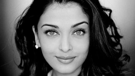 Aishwarya Rai Grayscale wallpaper