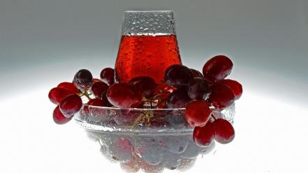 Glass fruits food transparent grapes wine bowl drops wallpaper