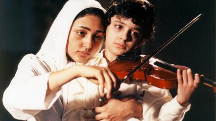 Movies mother son violins mim mesle madar wallpaper