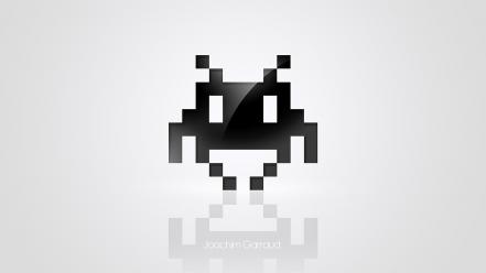 Space invaders retro games white background wallpaper
