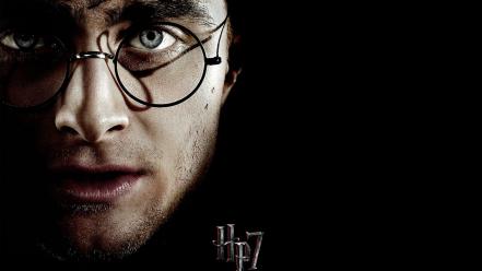 Potter and the deathly hallows daniel radcliffe wallpaper