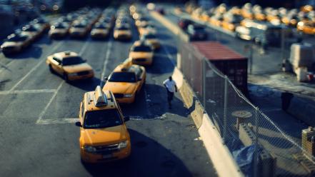 Taxi tilt-shift depth of field wallpaper