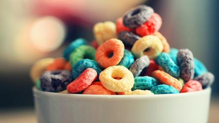 Multicolor cereal breakfast froot loops wallpaper