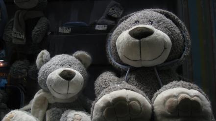 Bears shop shelf toys wallpaper