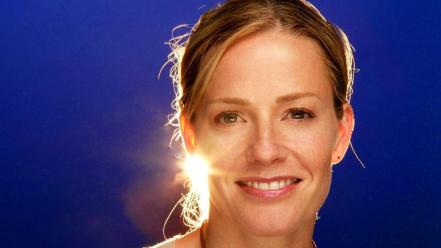 Elizabeth Shue Face wallpaper