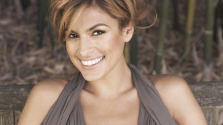 Eva Mendes Smile wallpaper