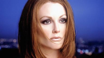 Julianne Moore Face wallpaper