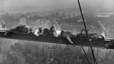 Black and white new york city workers wallpaper