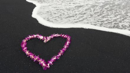 Beach black sand hearts lei wallpaper