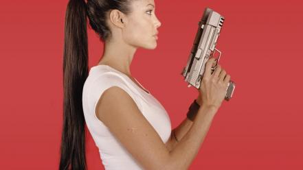 Angelina jolie weapon wallpaper