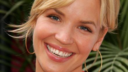 Ashley scott face wallpaper