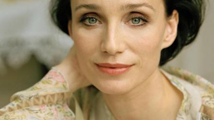 Actresses faces kristin scott thomas wallpaper