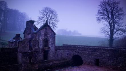 Trees wall houses mist arch wallpaper