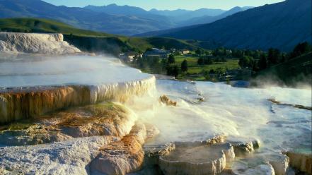 Mammoth yellowstone hot springs national park minerva wallpaper