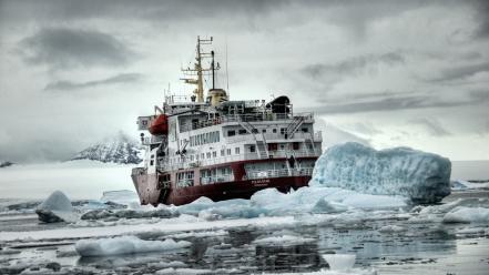 Ships arctic glacier wallpaper