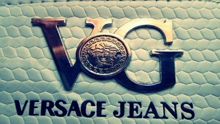 Versace wallpaper