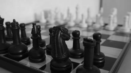Black and white chess chrome wallpaper