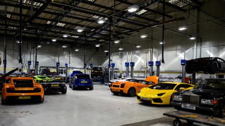 Lamborghini aventador rolls royce saab 9-5 garage wallpaper