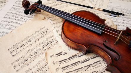Violins wallpaper