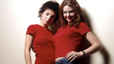 Tatu Red wallpaper