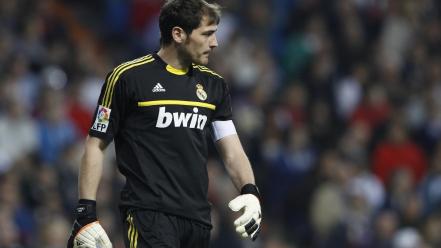 Iker casillas wallpaper