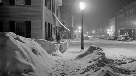 Winter night street wallpaper