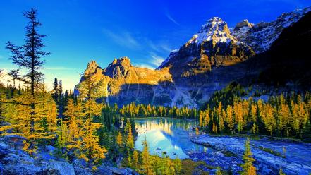 Beautiful mountains scenery wallpaper