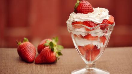 Food desserts cream strawberries wallpaper