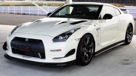 Nissan sport car wallpaper