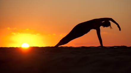 Fitness healthy lifestyle silhouettes sunset wallpaper