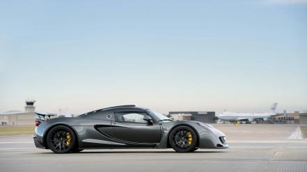 Cars hennessey venom gt airfield wallpaper