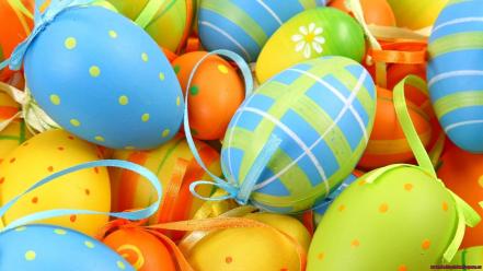 Easter eggs bright wallpaper