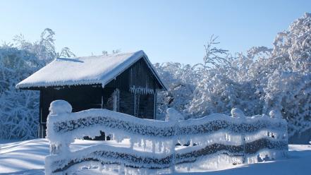 Winter snow cabin wallpaper