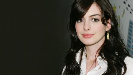 Anne hathaway beautiful wallpaper