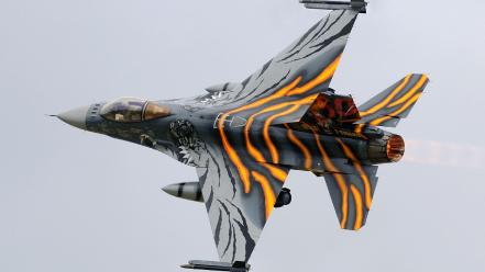 F-16 fighting falcon aircraft wars wallpaper
