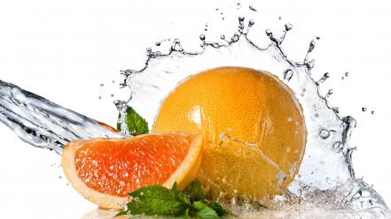 Orange fruit water splash wallpaper