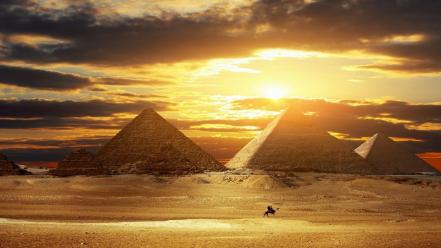 Beautiful pyramids pictures wallpaper