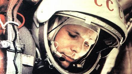 Yuri gagarin cosmonaut outer space wallpaper