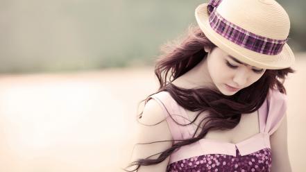 Cute girl with hat wallpaper