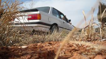 Bmw e30 low-angle shot 325ix wallpaper